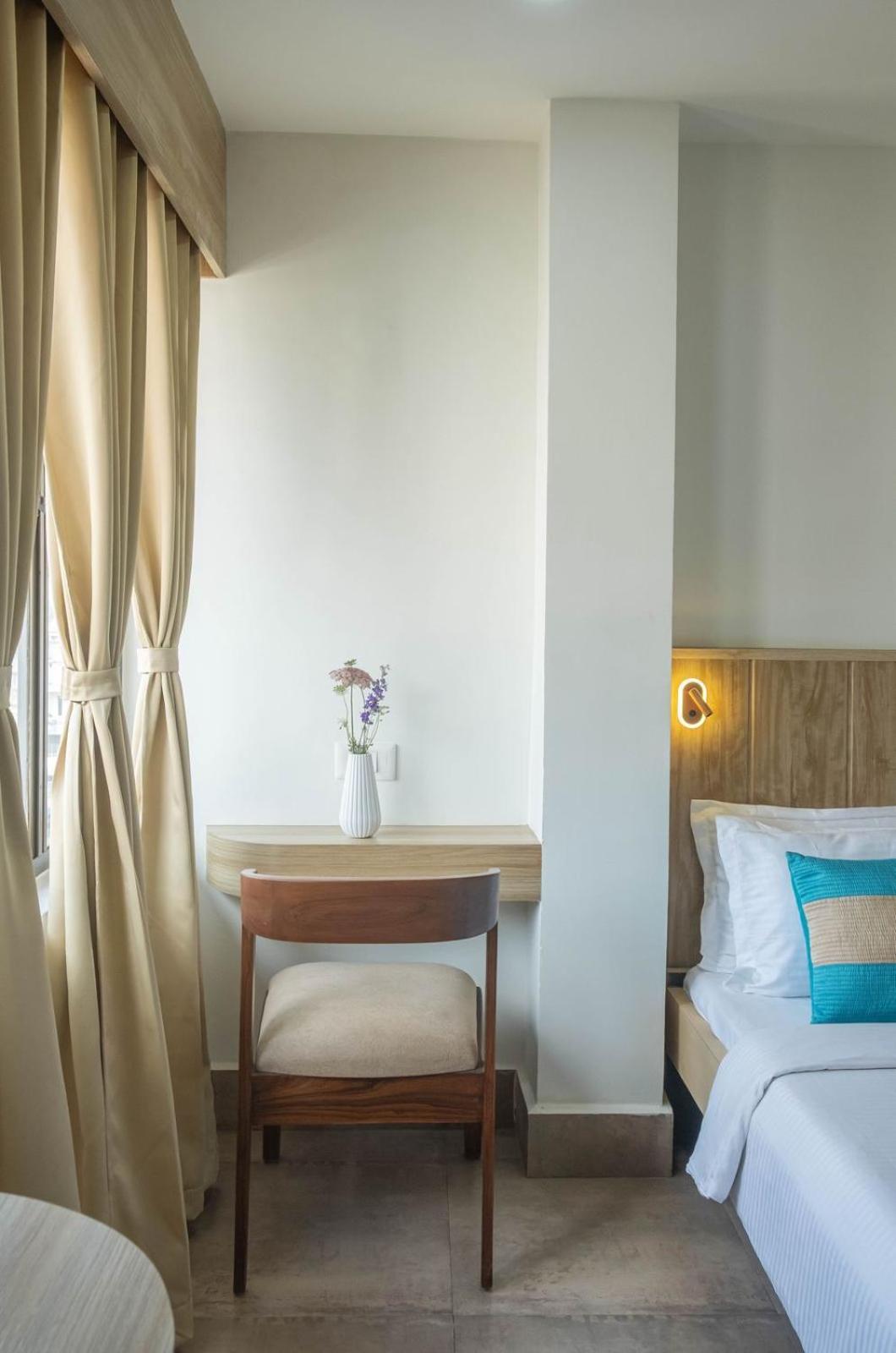 Hotel Lake Shilloi Dimāpur Kültér fotó